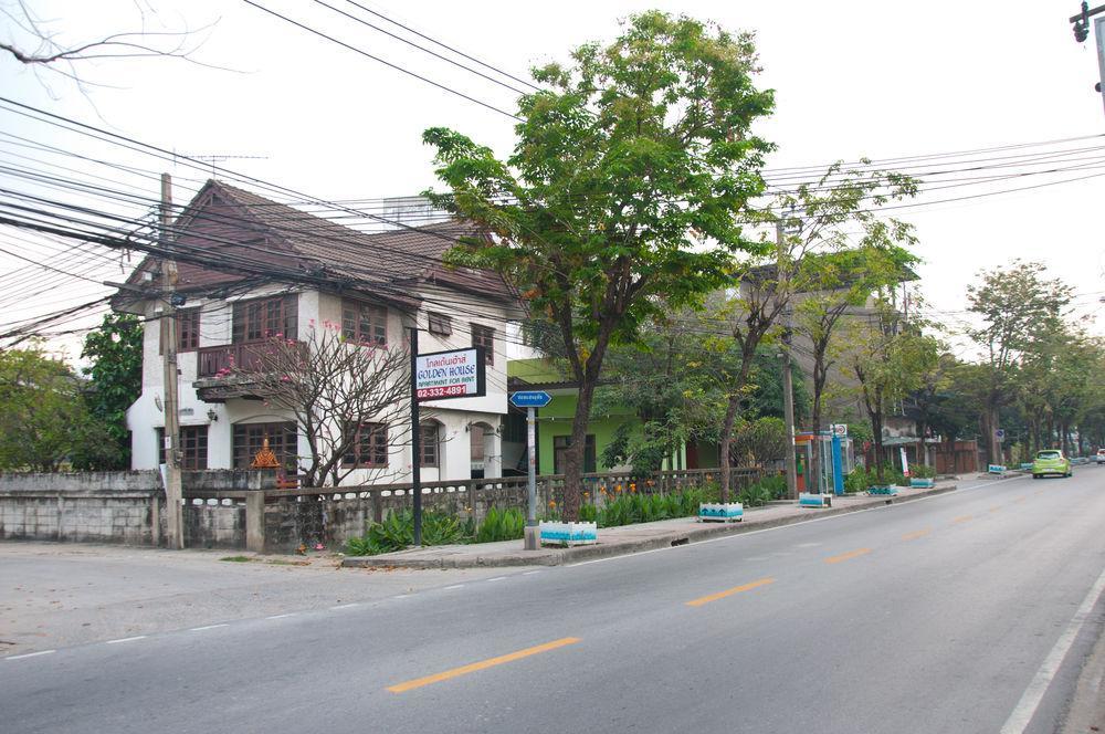 Golden House @ On-Nut Station Motel Bangkok Eksteriør bilde